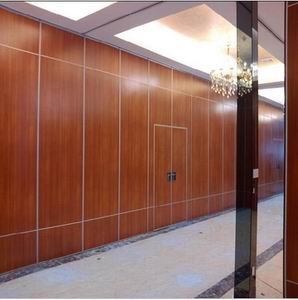 展览馆折叠屏风门中门